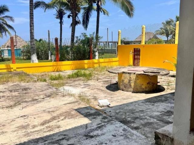 CASA EN VENTA EN PLAYA BARRA DE CAZONES, POZA RICA, VERACRUZ