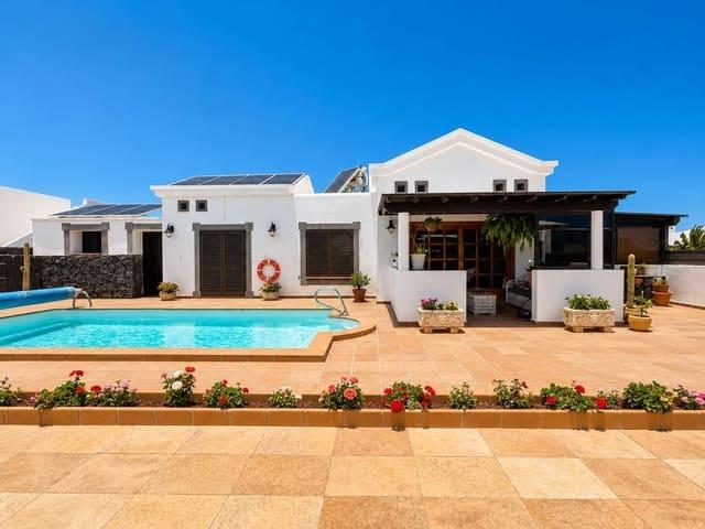 Casa en venta en Playa Blanca, Yaiza