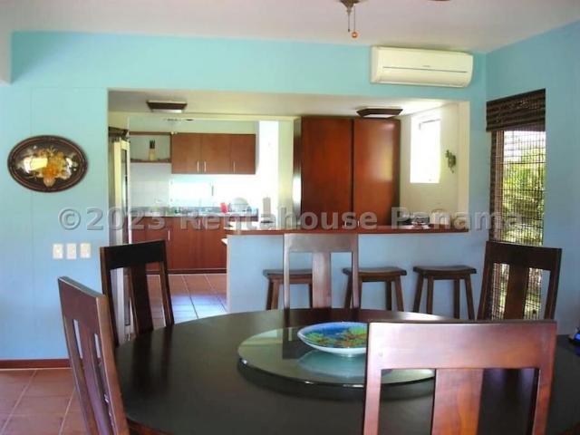 Casa en Venta en PLAYA BLANCA Panamá 431 m2. 4 hab
