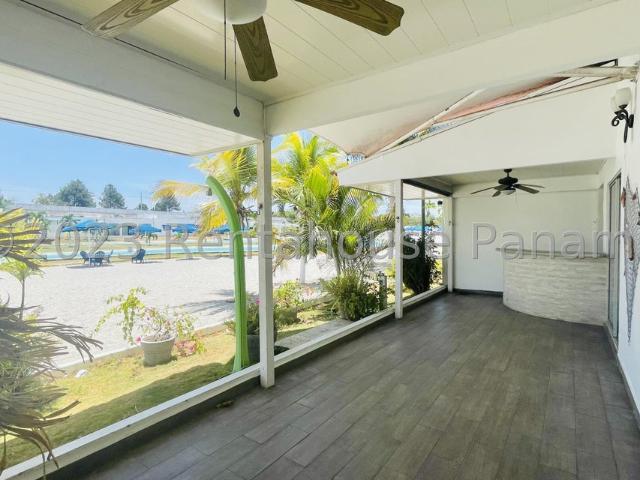 Casa en Venta en Playa Blanca, Rio Hato