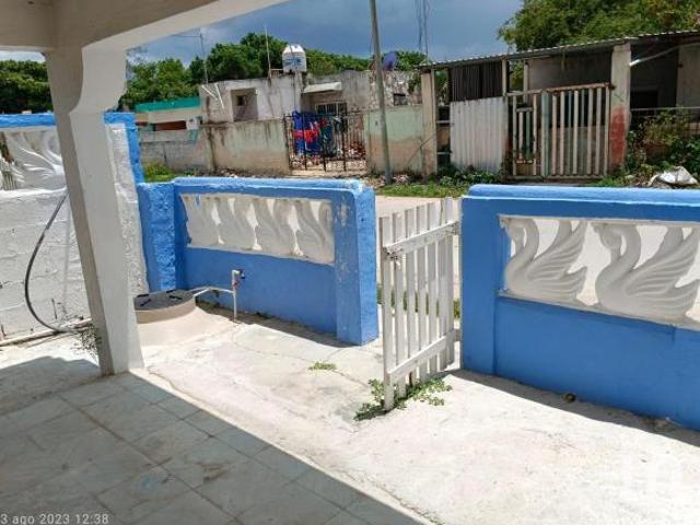 CASA EN VENTA EN PLAYA CELESTÚN, YUCATÁN