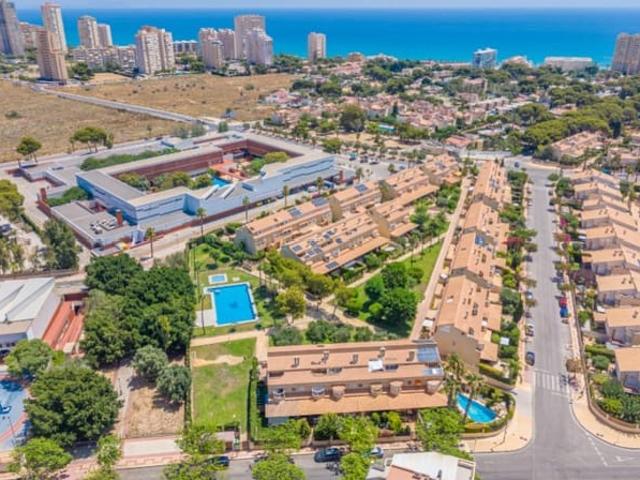 Casa en venta en Platja de Mutxavista, l'Alacantí