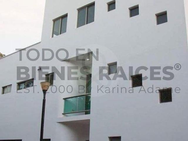 Casa en venta en San Martín Cuautlalpan, Chalco