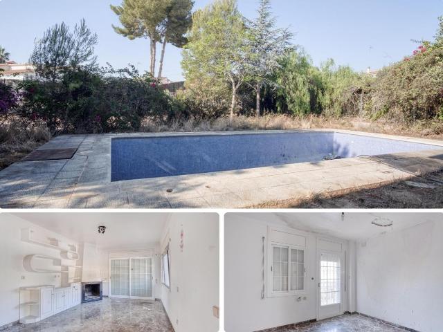 Casa en venta en La Pobla De Montornès, el Castell de Montornès