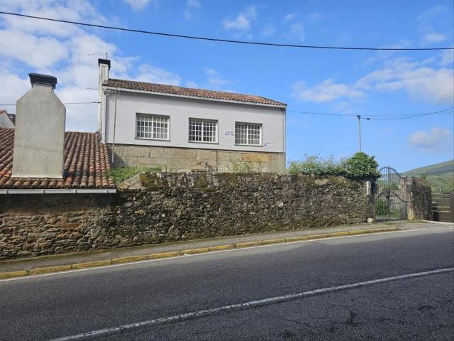 Casa en venta en O Caramiñal, A Pobra Do Caramiñal