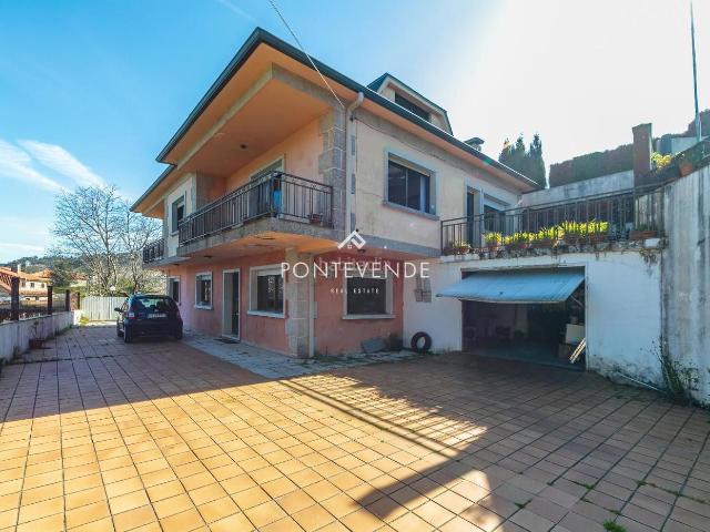 Casa en venta en O Esperón, Poio