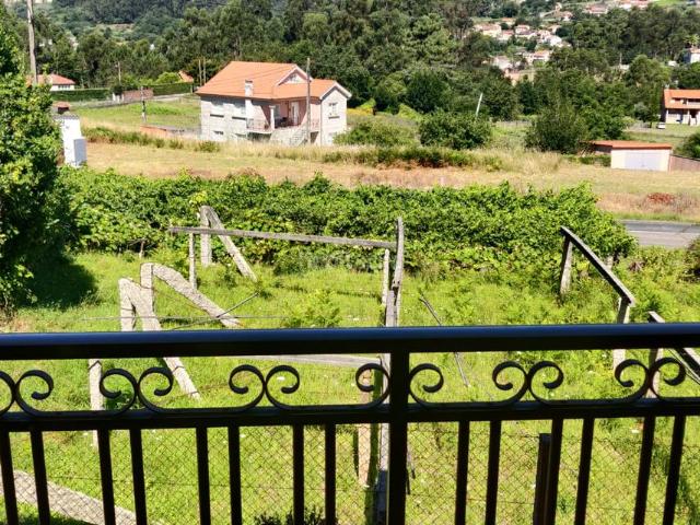 Casa en venta en O Esperón, Poio