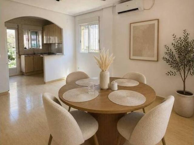 Casa en venta en Polop, Alacant / Alicante