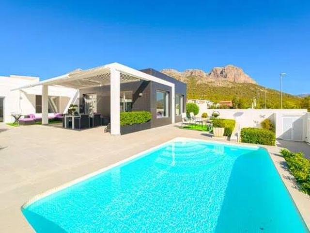 Casa en venta en Urbanització L'Alberca, la Marina Baixa