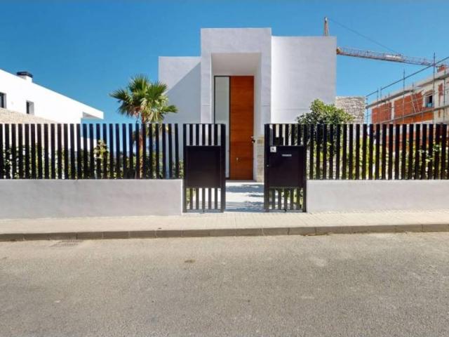 Casa en venta en la Marina Baixa, Valencia