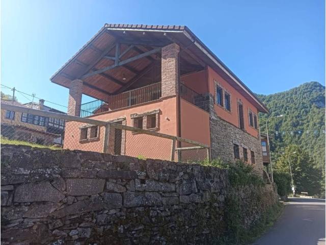 Casa en venta en Ponga, Asturias