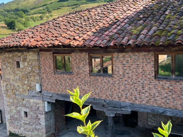 Casa en venta en Ponga, Asturias
