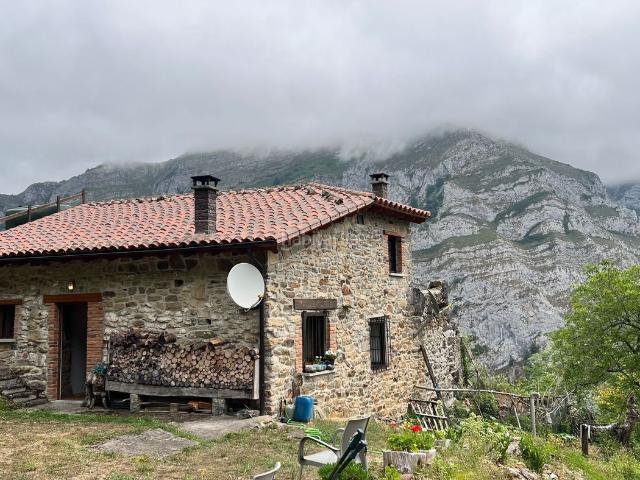Casa en venta en Ponga, Asturias