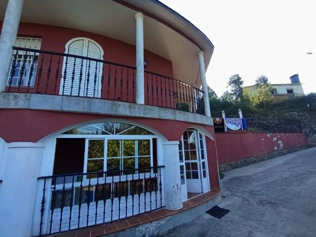Casa en venta en Ponte Caldelas