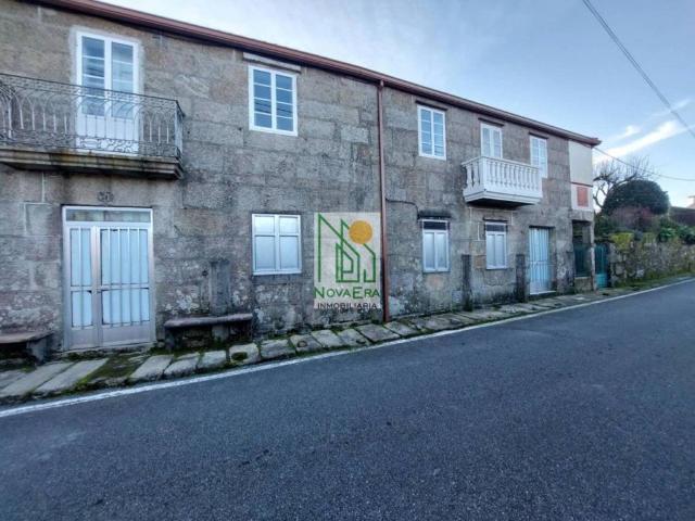 Casa en venta en Ponte Caldelas, Pontevedra