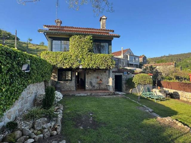 Casa en venta en Ponte Caldelas