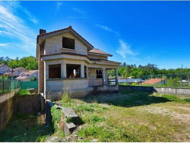 Casa en venta en O Condado, Galicia
