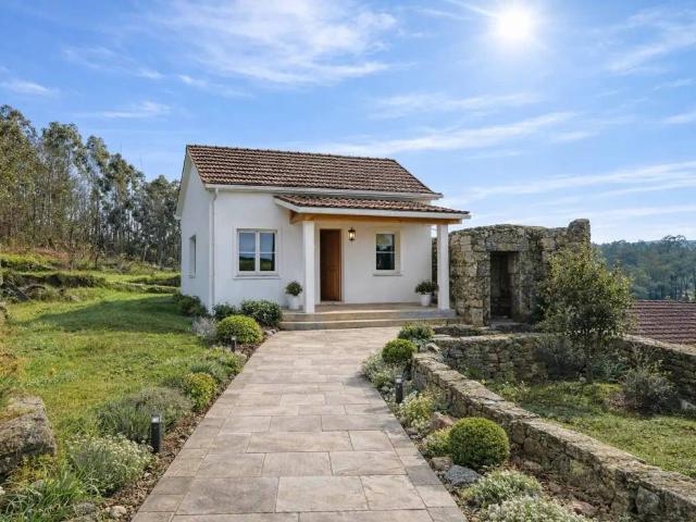 Casa en venta en O Condado, Galicia