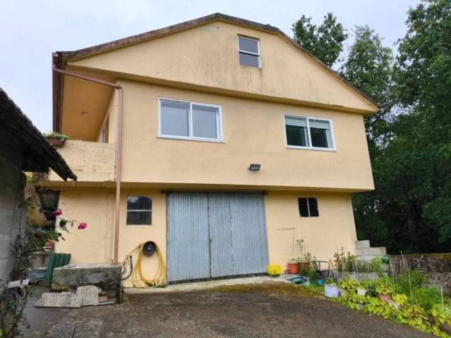 Casa en venta en O Condado, Galicia