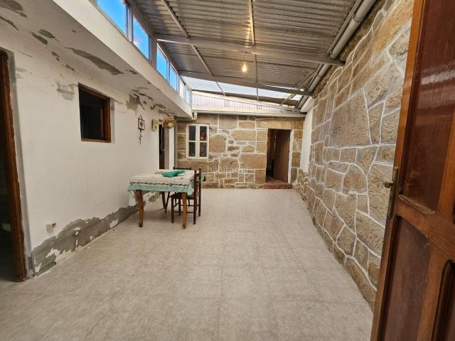 Casa en venta en Ponteareas, O Condado