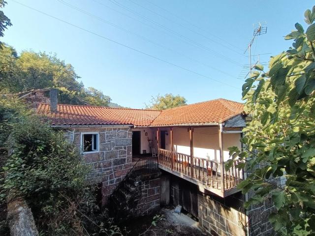 Casa en venta en Padrenda
