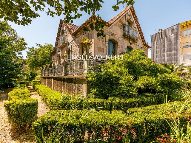Casa en venta en O Porriño, Vigo