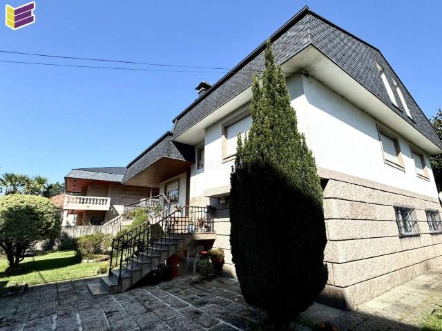 Casa en venta en O Porriño, Vigo