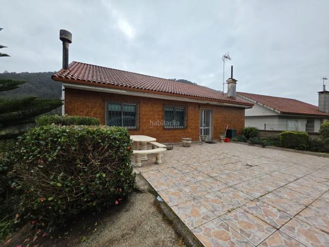 Casa en venta en O Porriño, Vigo