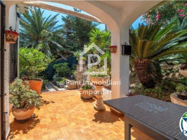 Casa en venta en Alt Empordà, Catalunya