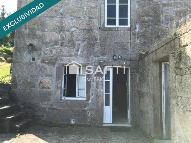 Casa en venta en Noia, Galicia