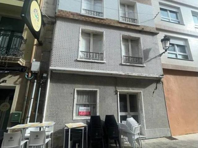 Casa en venta en Noia, Galicia