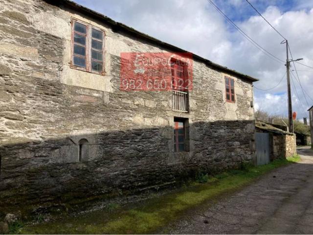 Casa en venta en Portomarín, Lugo