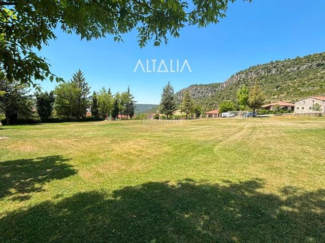 Casa en venta en Poyatos, Castilla-La Mancha