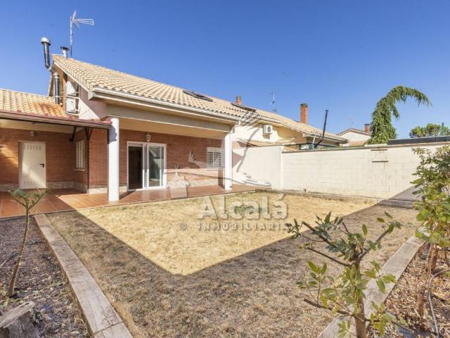 Casa en venta en Pozo De Guadalajara, Guadalajara