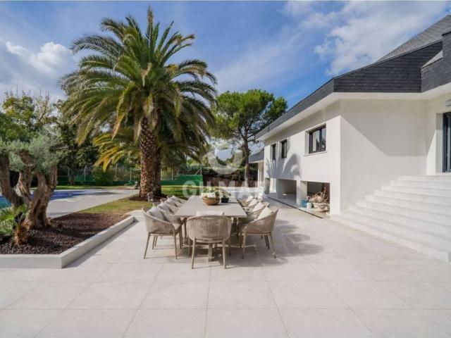 Casa en venta en Pozuelo De Alarcón, Madrid