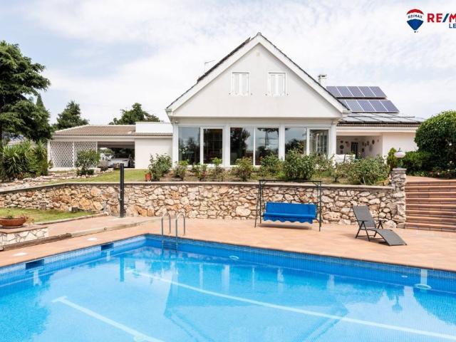 Casa en venta en Pozuelo De Alarcón, Madrid