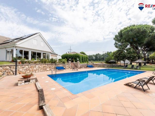 Casa en venta en Pozuelo De Alarcón, Madrid