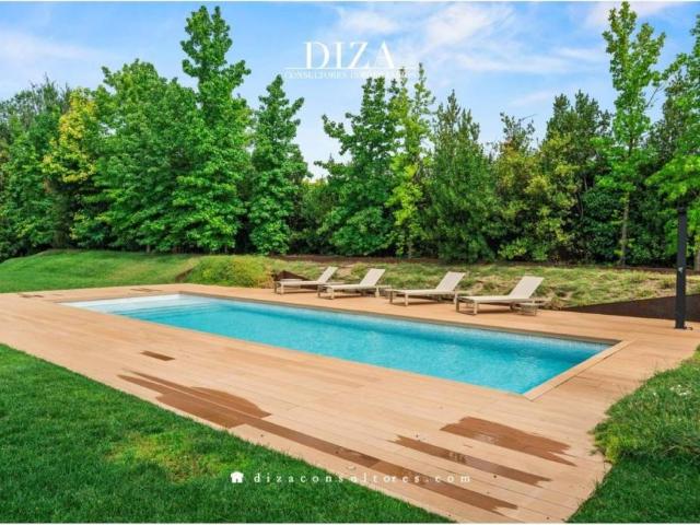 Casa en venta en Pozuelo de Alarcón, Comunidad de Madrid