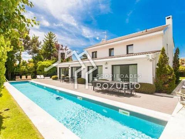 Casa en venta en Pozuelo De Alarcón, Madrid