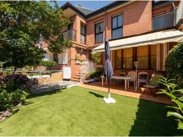 Casa en venta en Pozuelo De Alarcón, Madrid