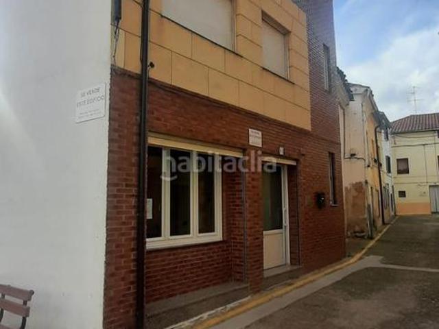 Casa en venta en Pradejón, La Rioja