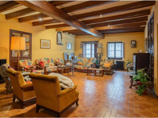 Casa en venta en Lluçanès, Catalunya