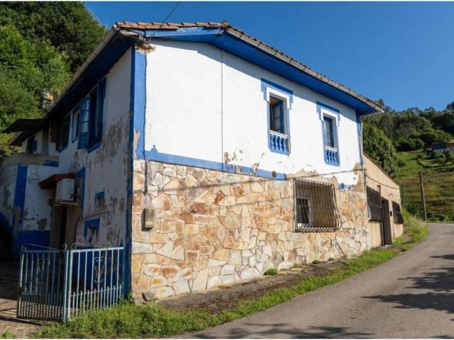 Casa en venta en Pravia, Asturias