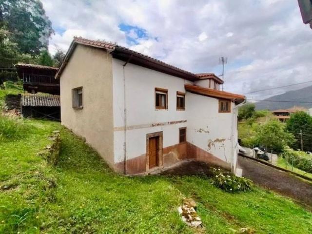 Casa en venta en Pravia, Asturias