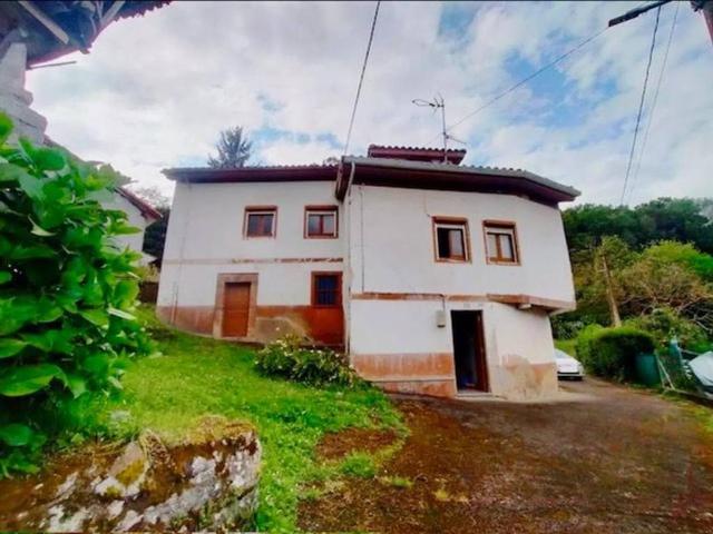 Casa en venta en Pravia, Asturias