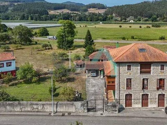 Casa en venta en Pravia, Asturias