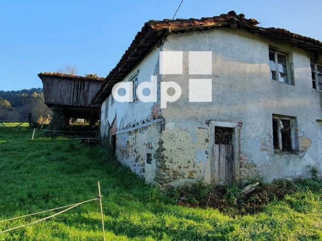 Casa en venta en Pravia, Asturias