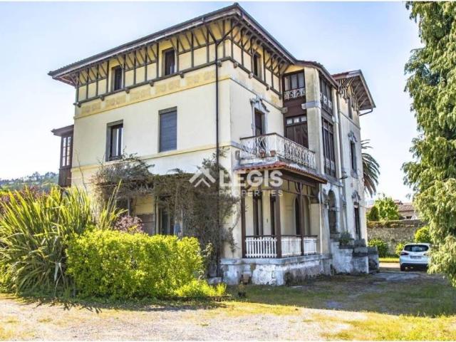 Casa en venta en Pravia, Asturias