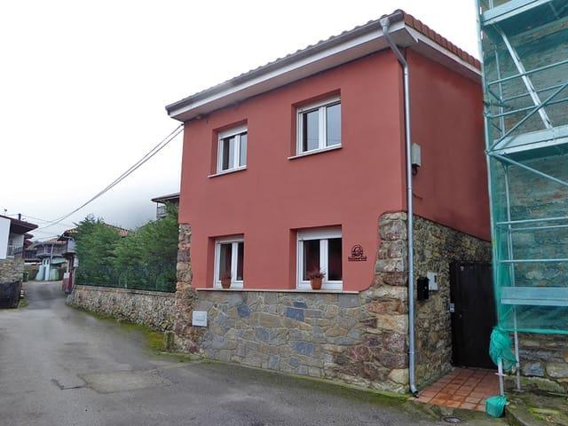 Casa en venta en Pravia, Agones