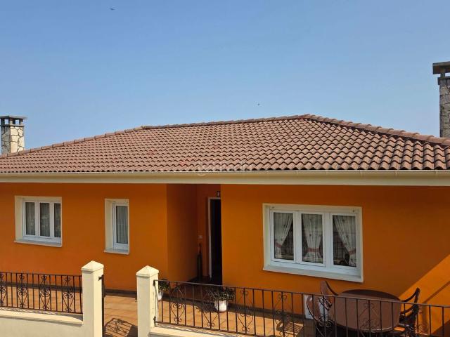 Casa en venta en Praúa, Pravia